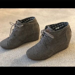 Toms Booties/Wedges
